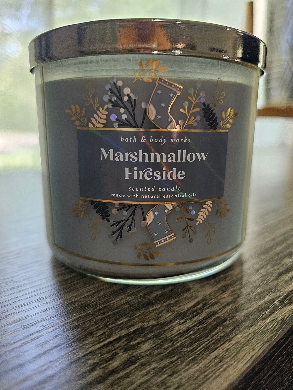 Bath & Body Works Marshmallow Fireside Candle — Gray
